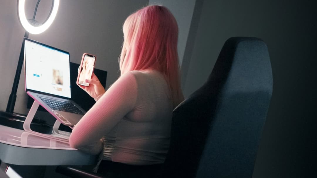 Дорослий бізнес: Історія Pornhub backdrop 8