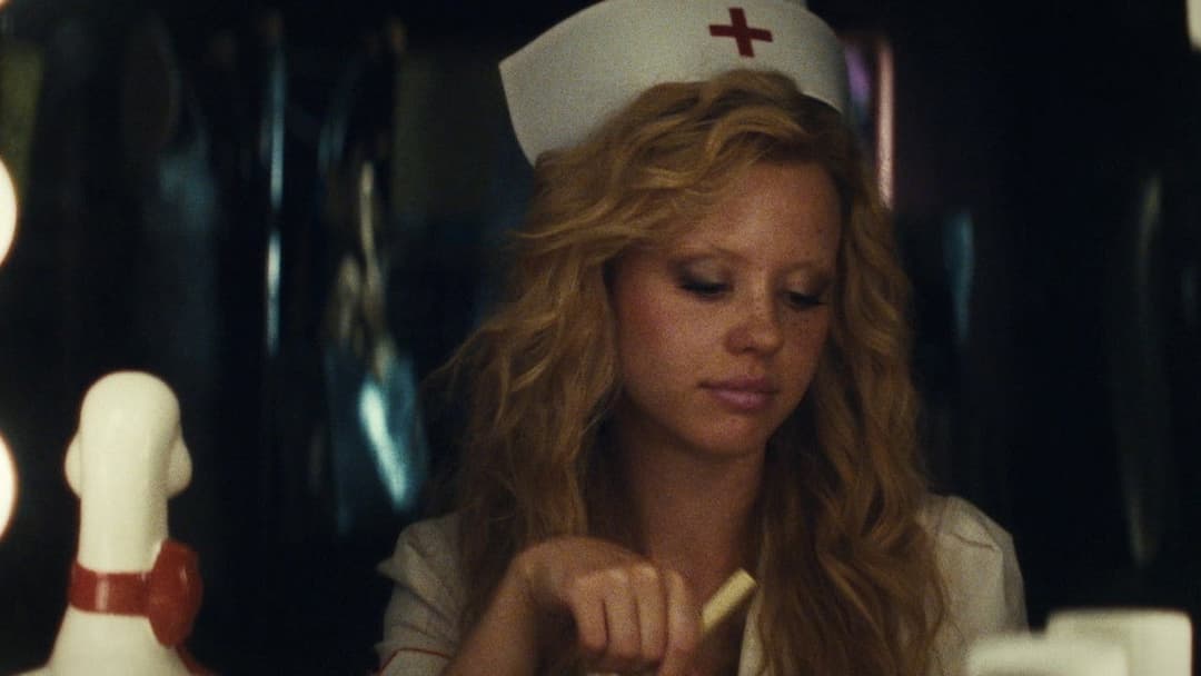 МАХХХІН backdrop 20