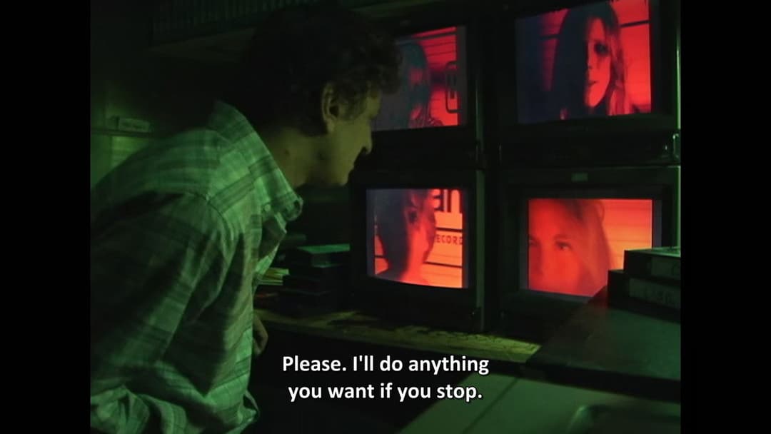 V/H/S/Halloween backdrop 11