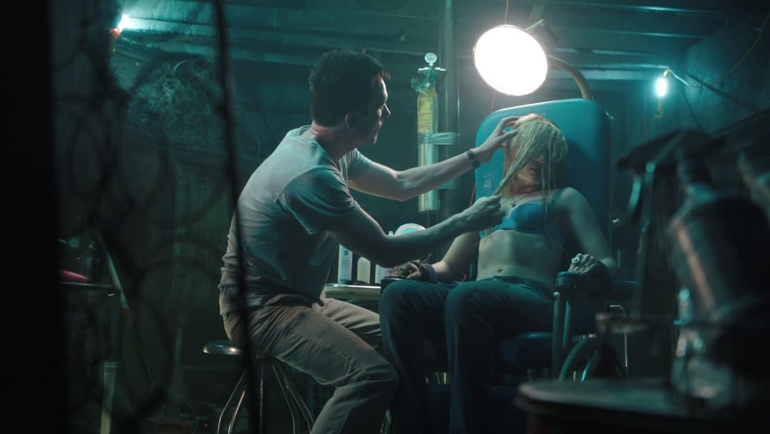 Тривожний виклик backdrop 11