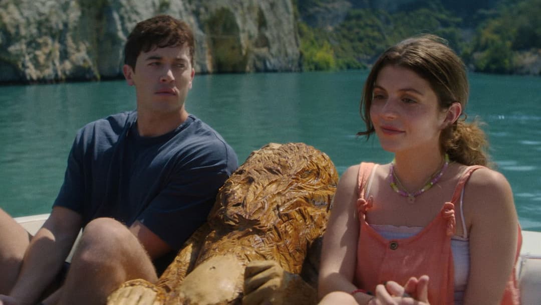 People We Meet on Vacation backdrop 20