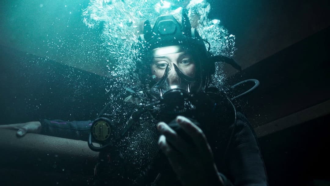 The Last Breath backdrop 11