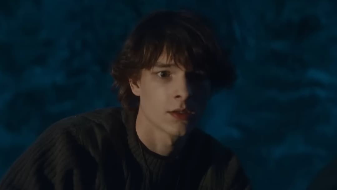 Чорний телефон 2 backdrop 12