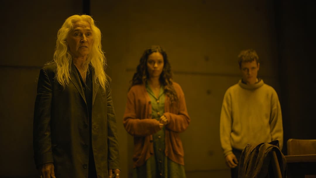 Наглядачі backdrop 19