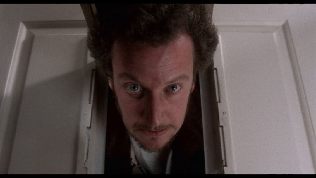 Kevin - Allein zu Haus backdrop 9