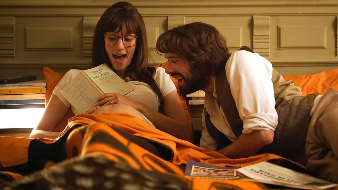 Він і вона backdrop 3