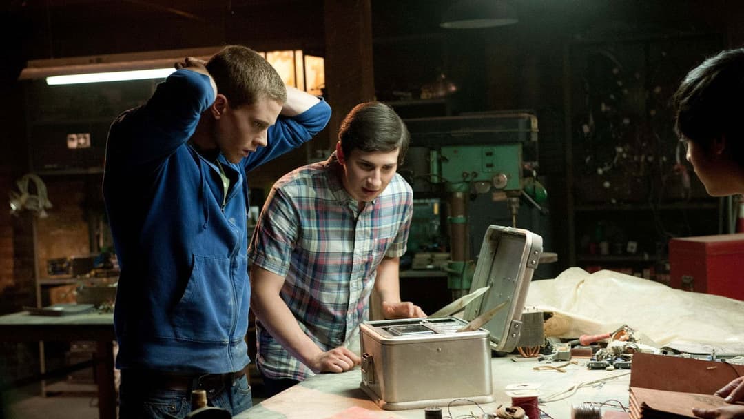 Project Almanac backdrop 16