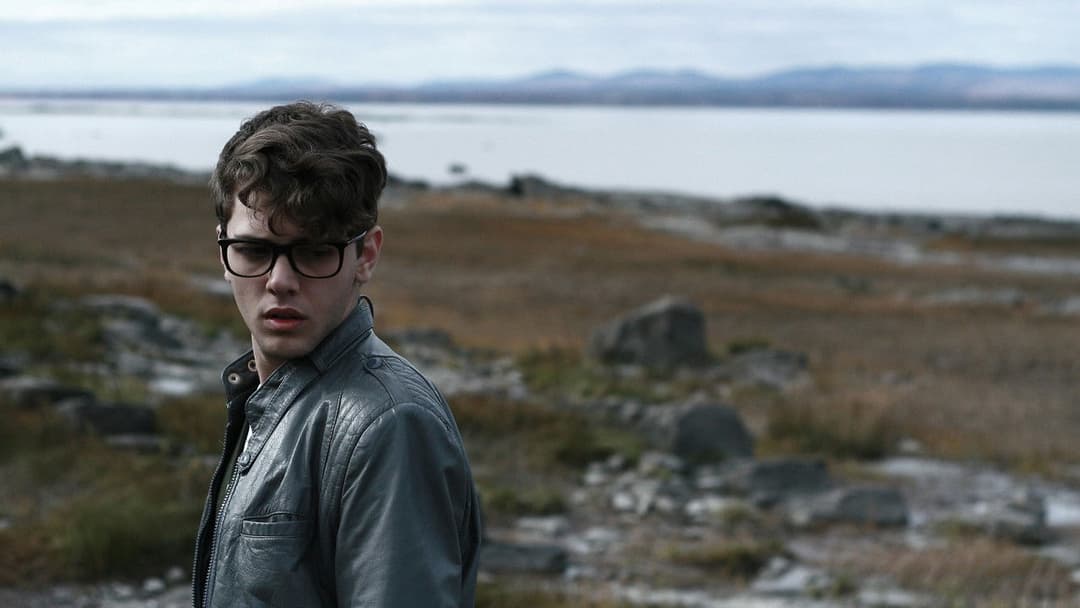 I Killed My Mother backdrop 7