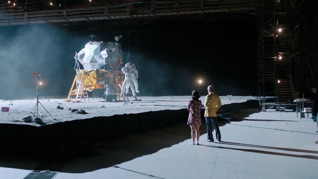 Забери мене на місяць backdrop 4