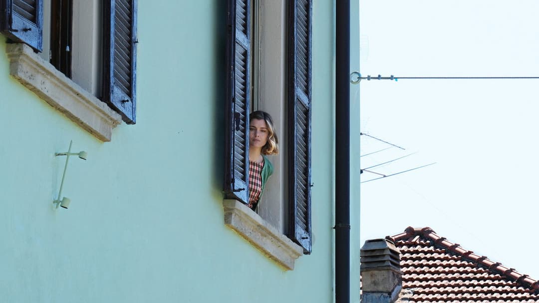 18 regali backdrop 10