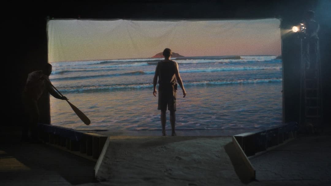 Дев’ять днів backdrop 14