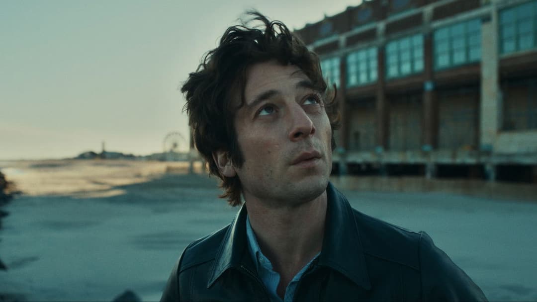 Спрінґстін: Врятуй мене від невідомого backdrop 15