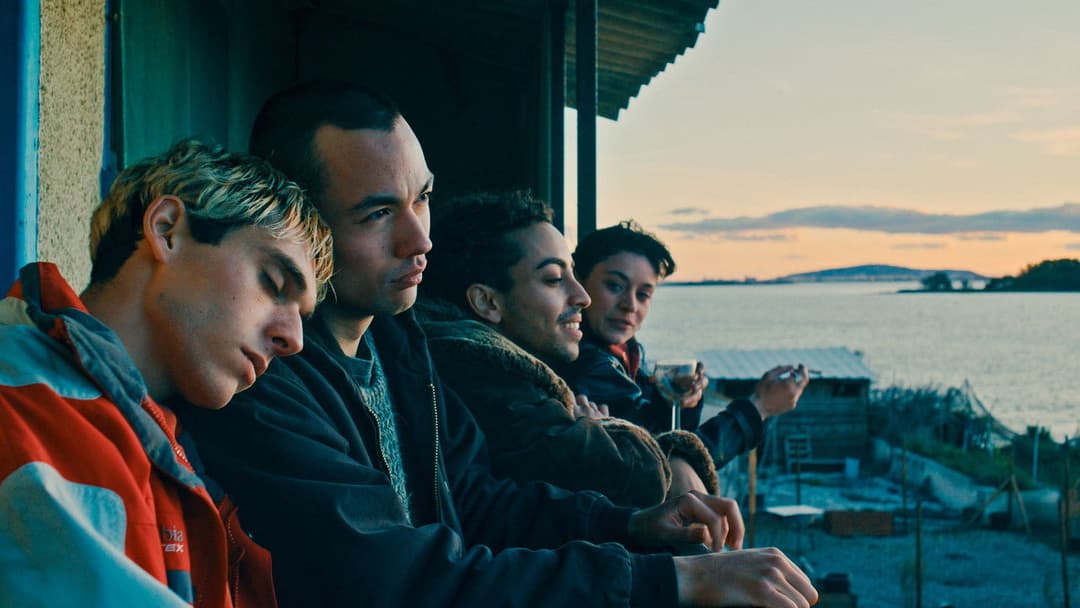 Nino dans la nuit backdrop 3