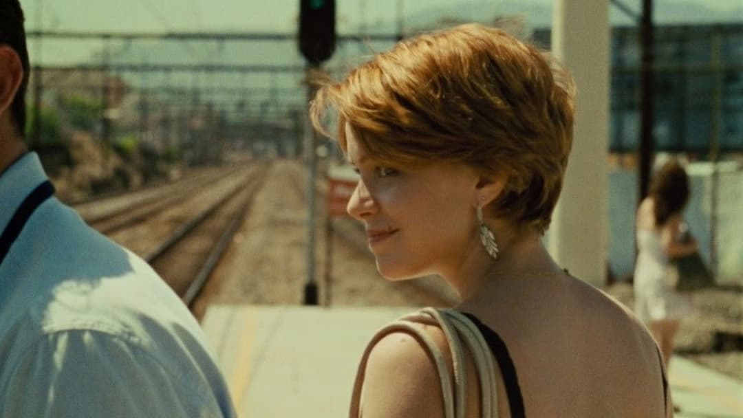 O Lobo Atrás da Porta backdrop 4