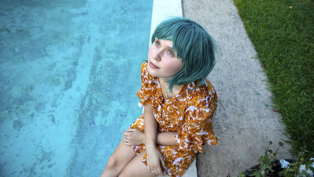 Milla meets Moses backdrop 7