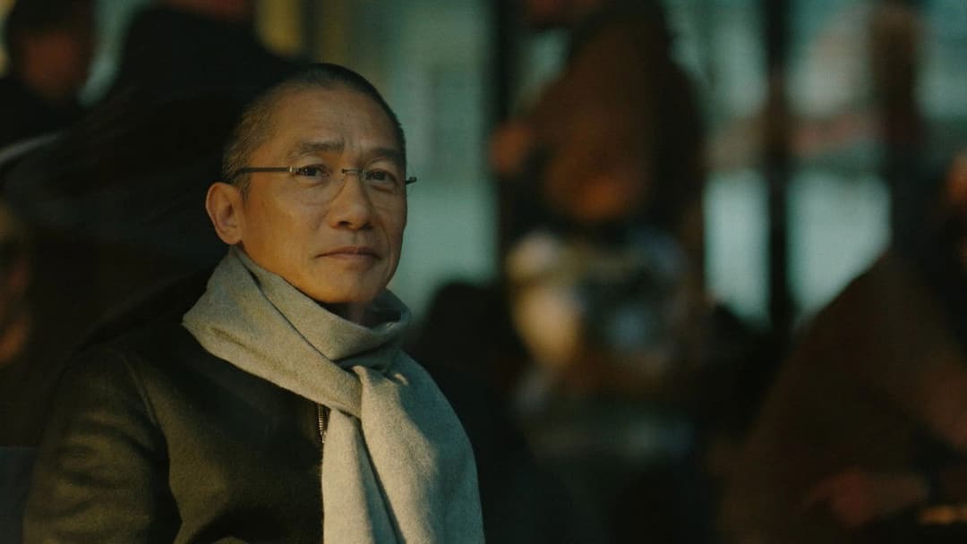 Silent Friend backdrop 3