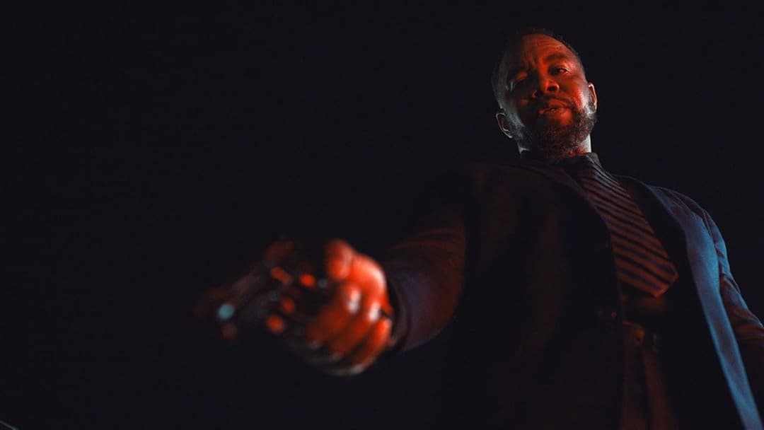 Oscar Shaw backdrop 1