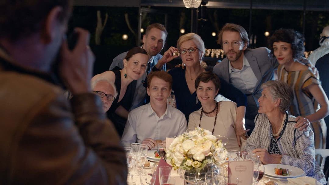 1+1=Весілля backdrop 16