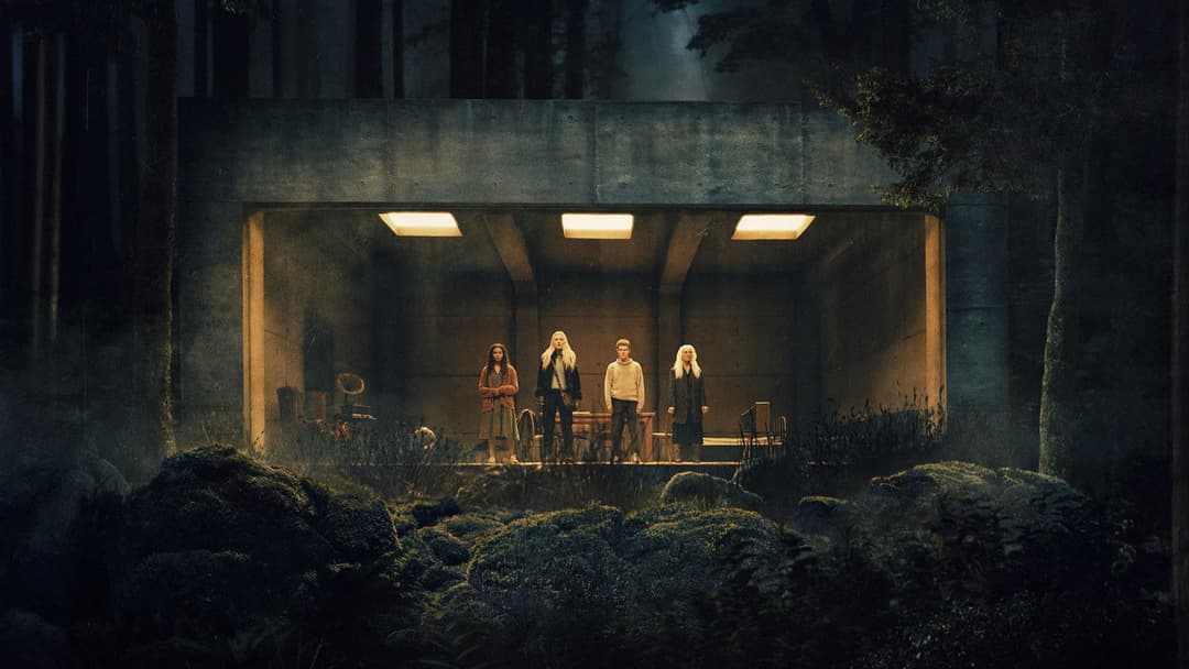 Наглядачі backdrop 3