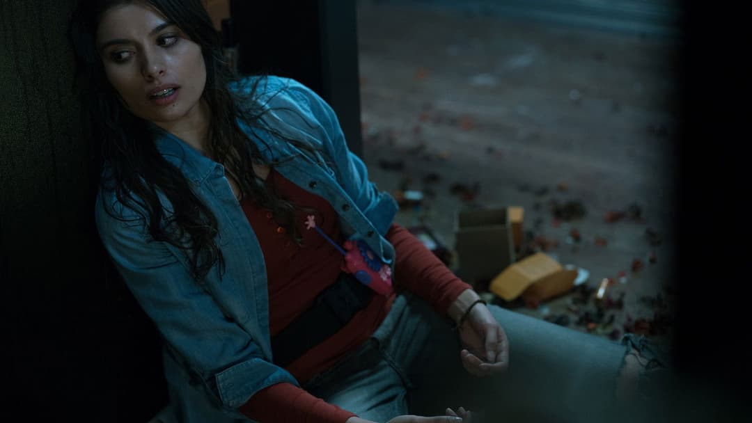 Сек'юриті backdrop 19