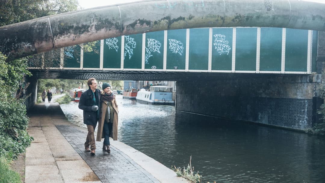 The Ones Below backdrop 3