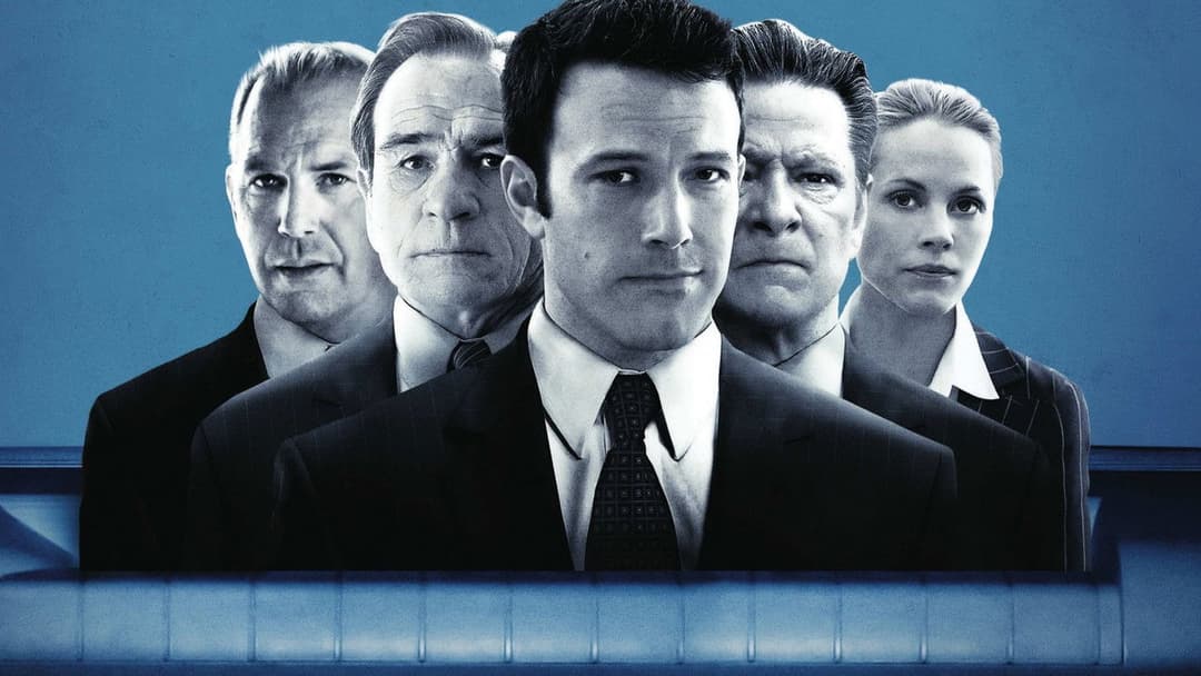 В компанії чоловіків backdrop 8