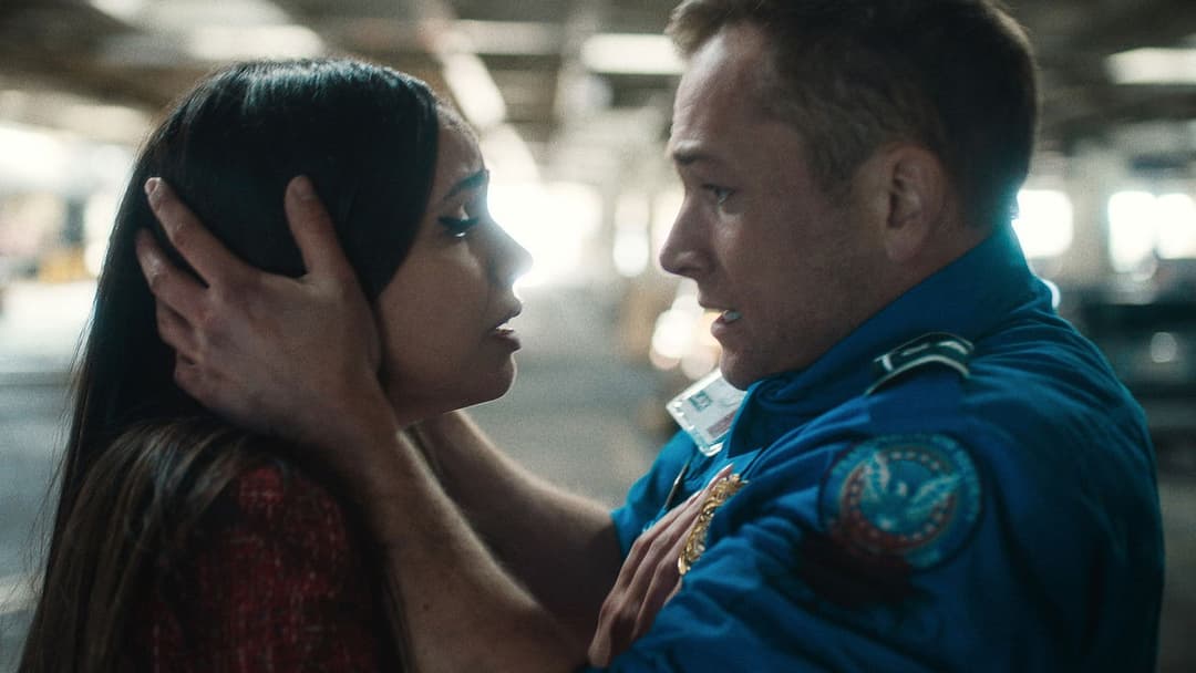 Carry-On backdrop 20