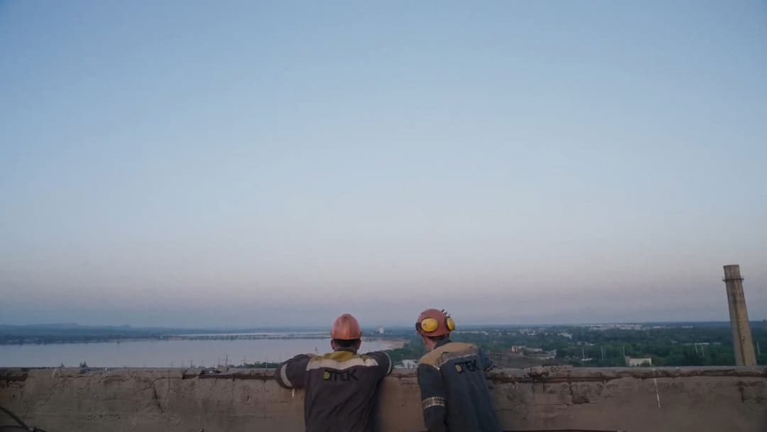 The Last Prometheus of Donbas backdrop 4