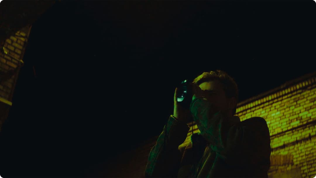 Window Shopper backdrop 3