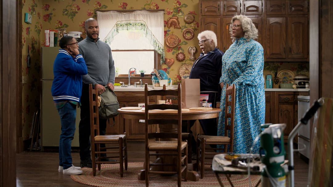 Joe's College Road Trip backdrop 5