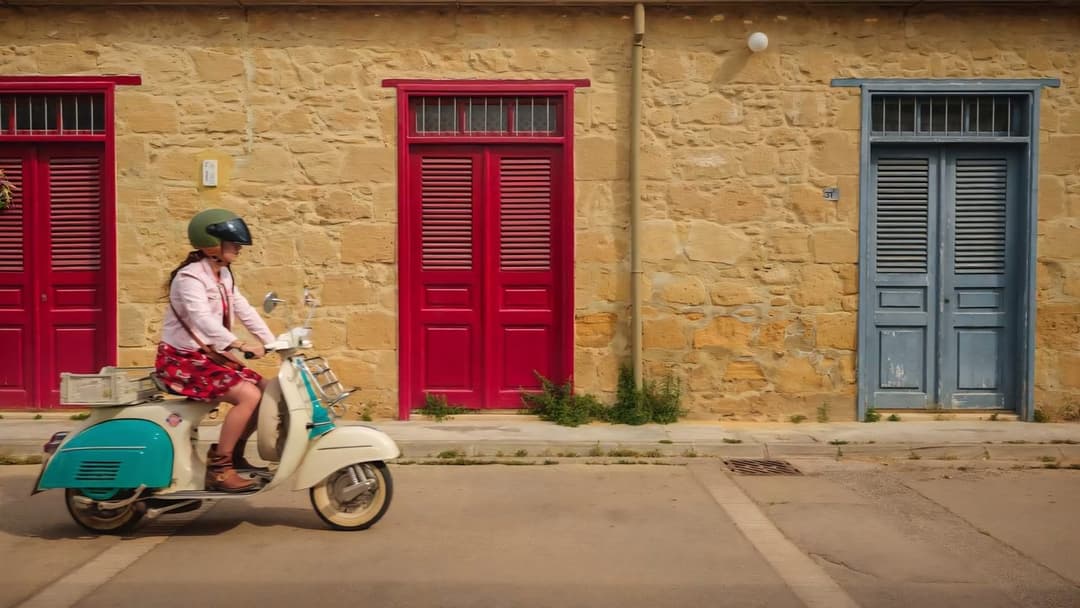 Find Me Falling backdrop 3