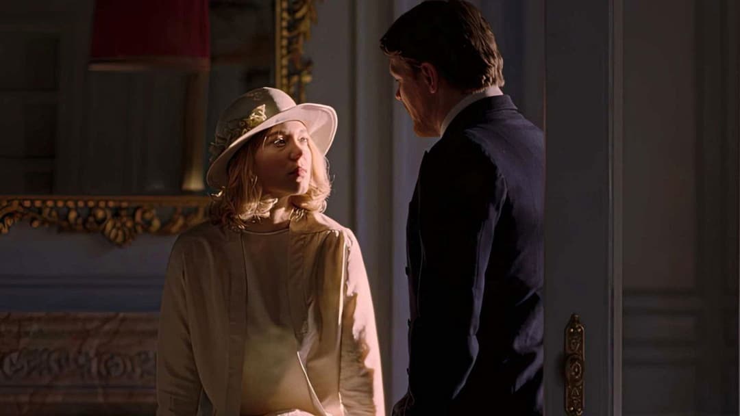 Die Geschichte meiner Frau backdrop 6