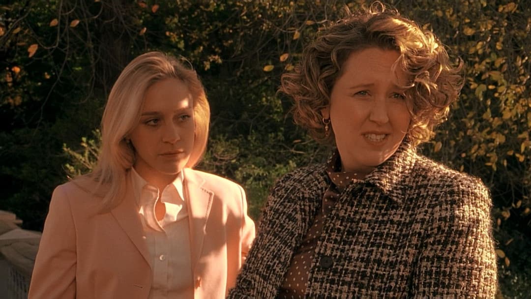 Melinda und Melinda backdrop 3