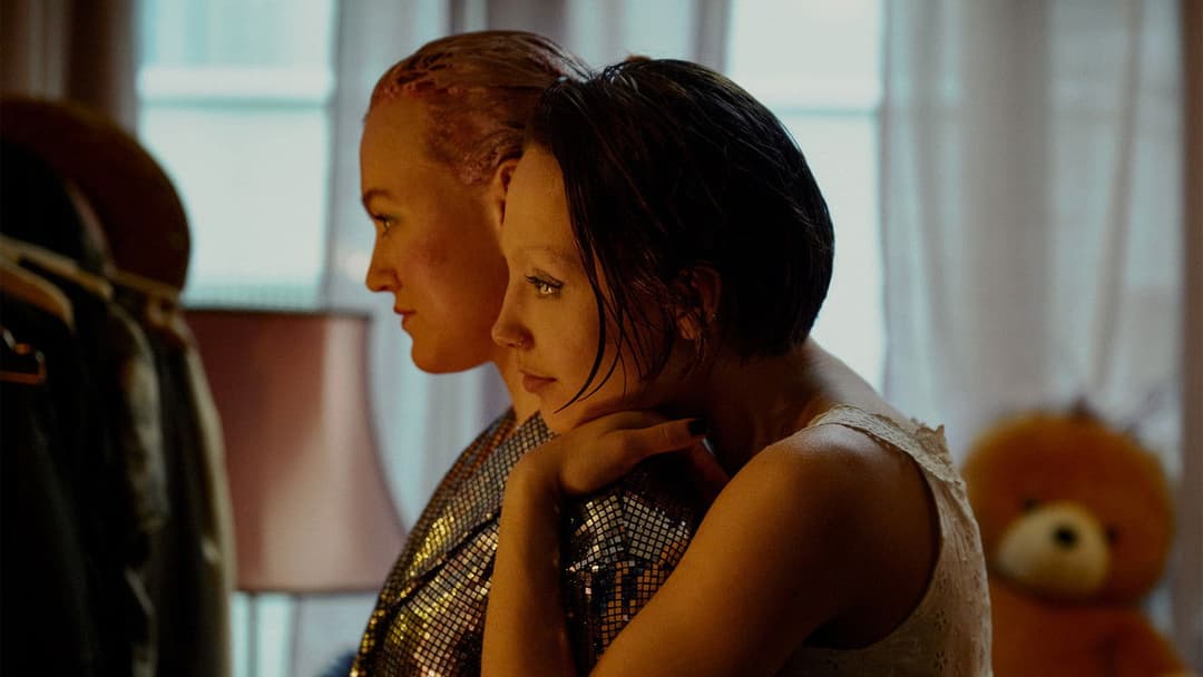 Дівчата, дівчата, дівчата backdrop 5