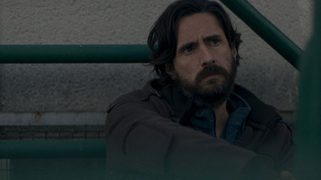 En los márgenes backdrop 4