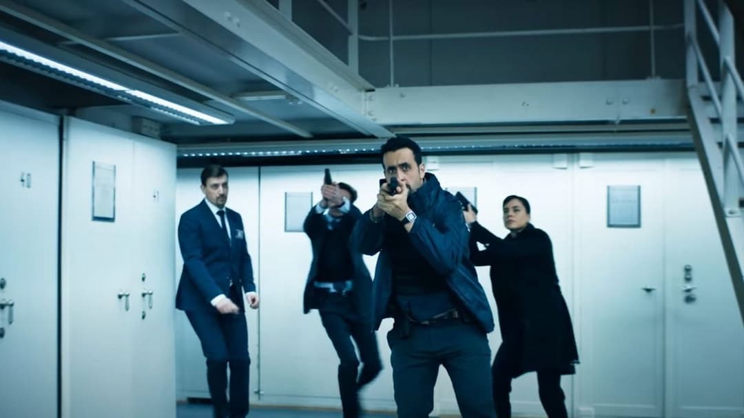 Армія злодіїв backdrop 13