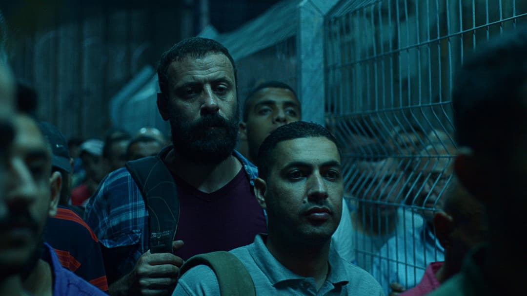 ٢٠٠ متر backdrop 4