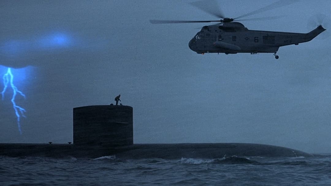 Полювання на "Червоний Жовтень" backdrop 17