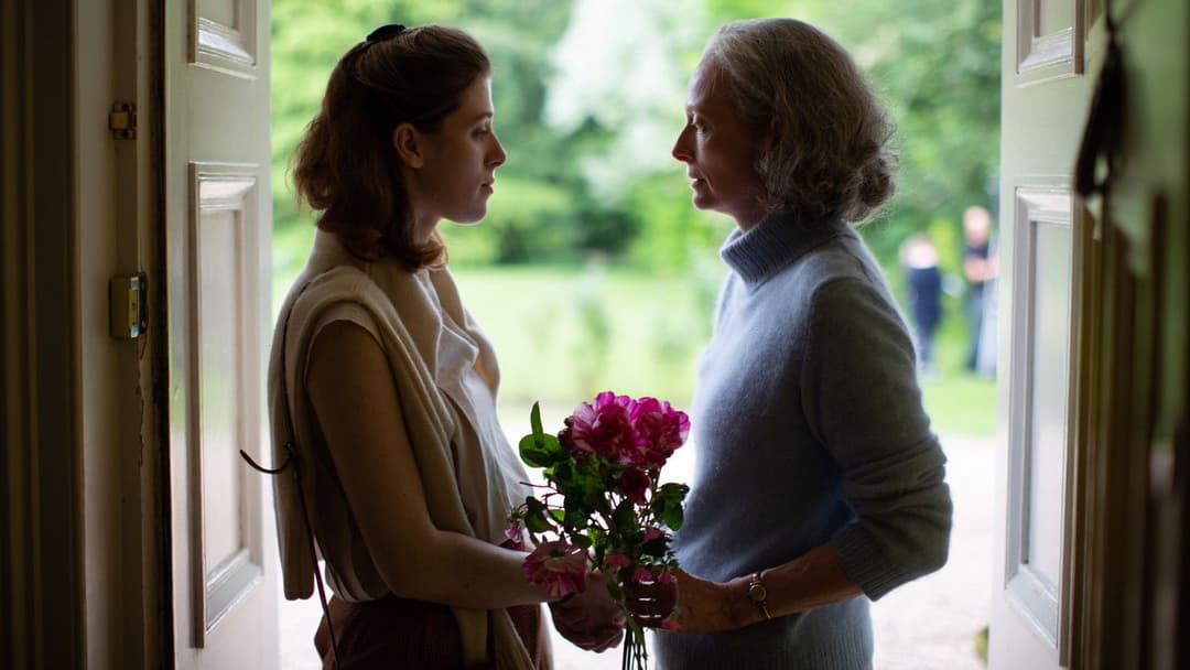 The Souvenir: Part II backdrop 8