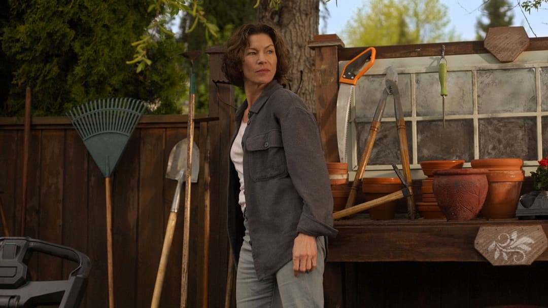 Пункт призначення: Родове прокляття backdrop 13