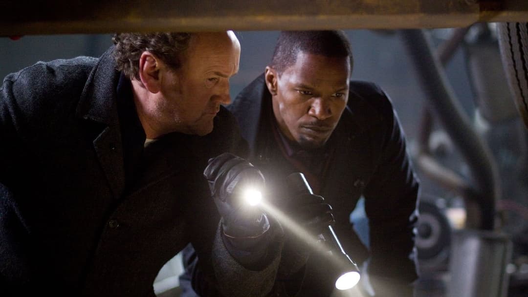 Законослухняний громадянин backdrop 12