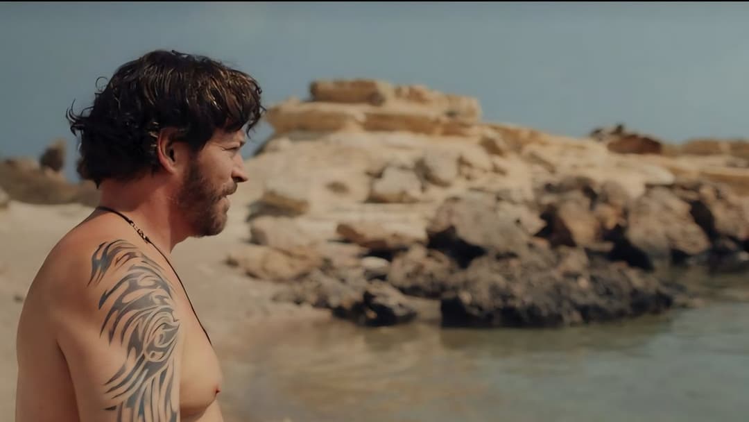 Find Me Falling backdrop 5