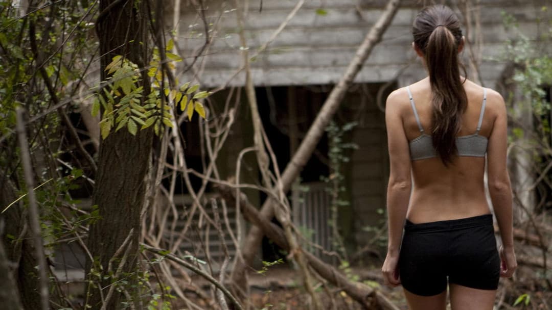 I Spit on Your Grave backdrop 18