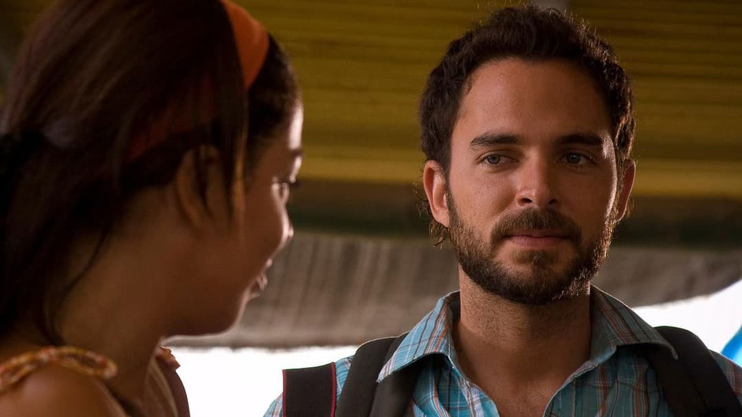 Contracorriente backdrop 8