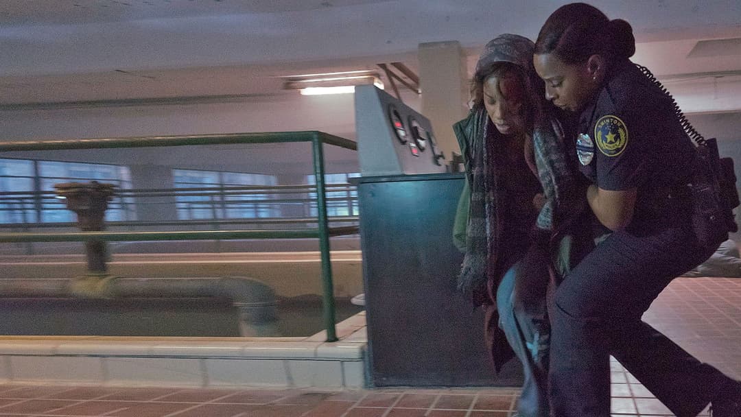 Body Cam - Unsichtbares Grauen backdrop 6