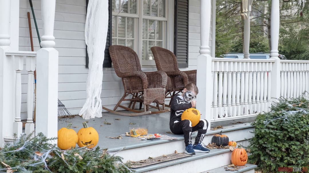 Омен: Переродження backdrop 5