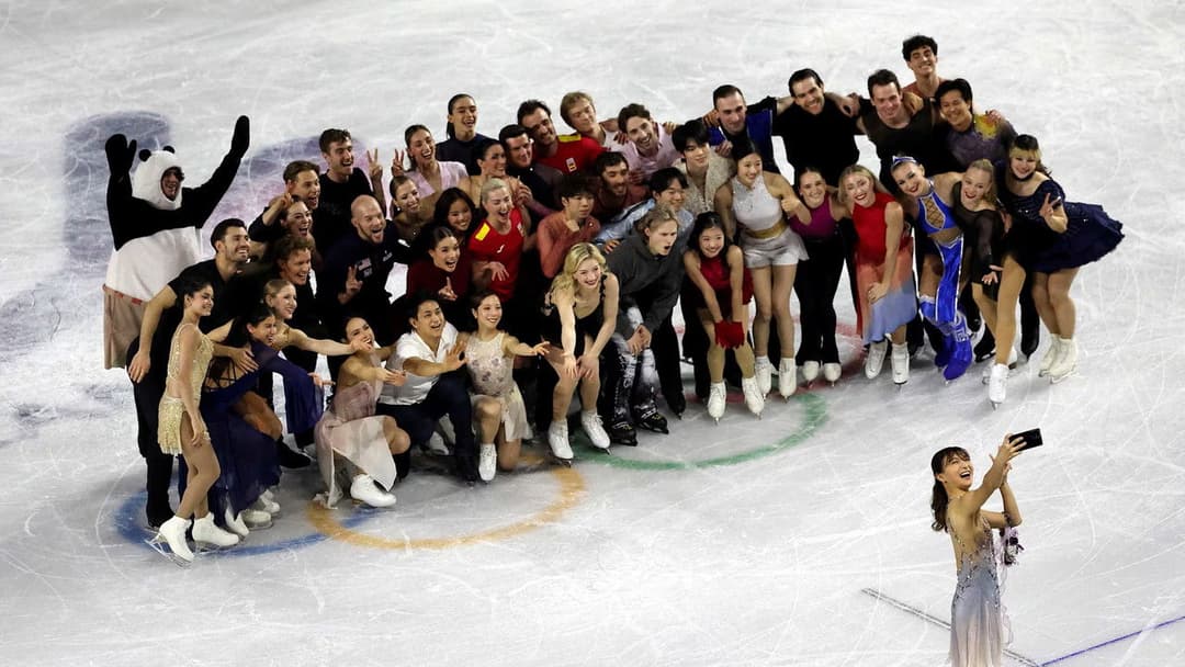 Figure Skating Exhibition Gala | Milano Cortina 2026 backdrop 8