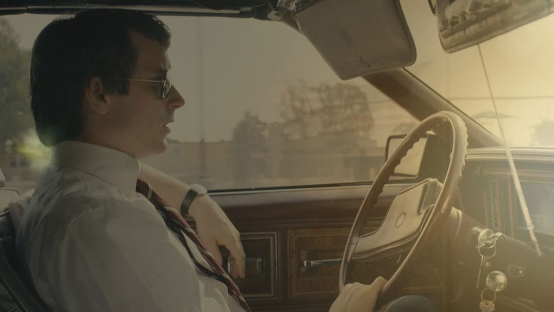 Звір у його голові backdrop 6