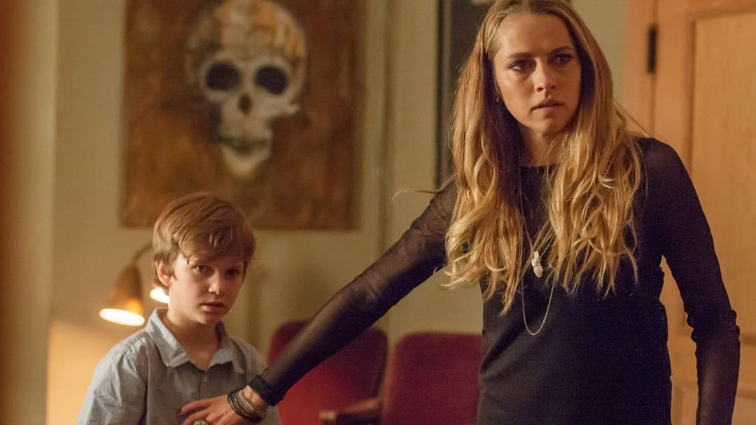 Lights Out backdrop 8