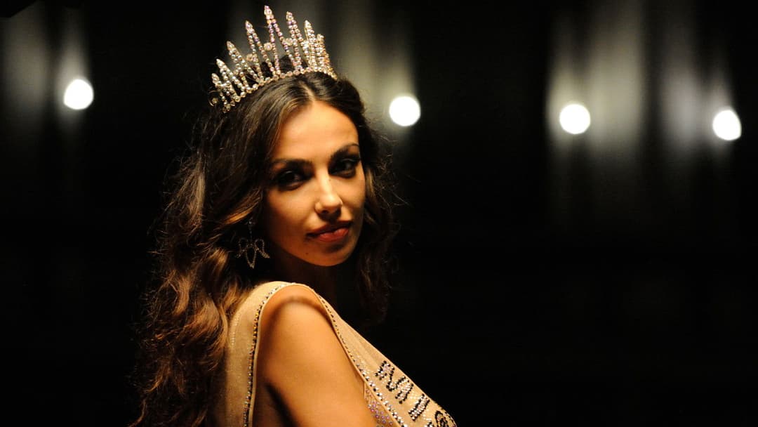 Ewige Jugend backdrop 12